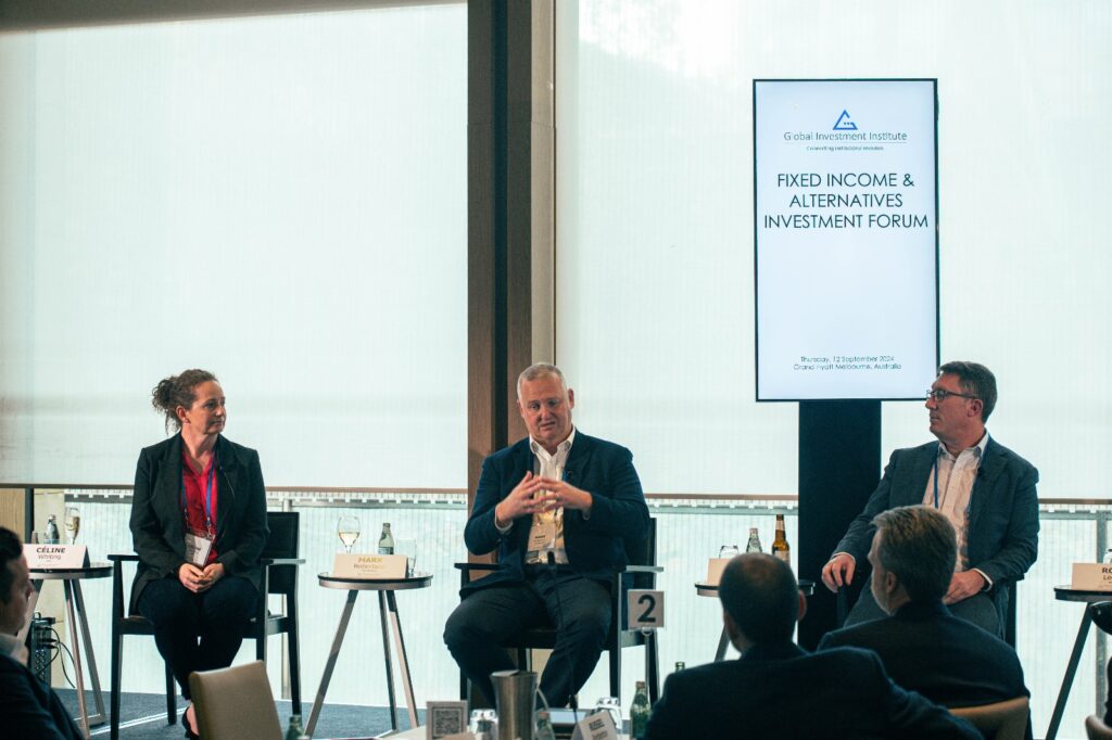 Panel discussion featuring experts at the Fixed Income & Alternatives Investment Forum.